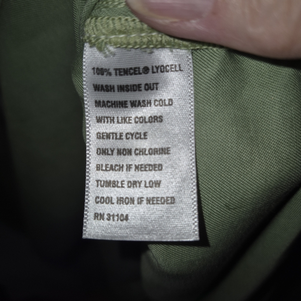CROWN & IVY 100% LYOCELL Button-Up Shirt - Picture 10 of 10